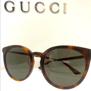 Authentic Gucci Sunglasses 🕶 nwot